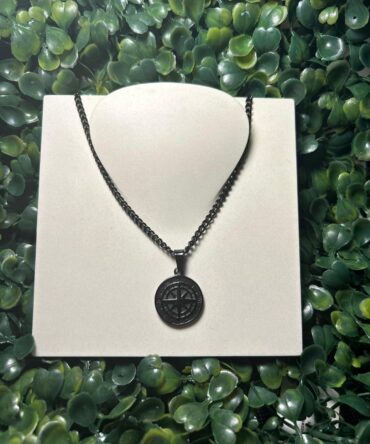 Acenttum: Cadena con dije de brújula NK-159