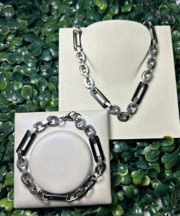 Acenttum: Set de cadena y pulsera para caballeros en tono plata ST-135