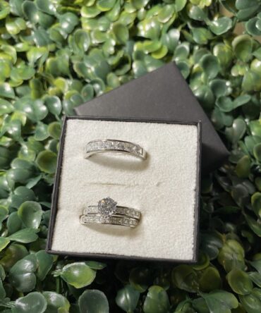 Aesthetic: Trio de sortijas de matrimonio D28 y D30