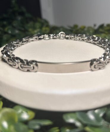 Acenttum: Pulsera para caballeros en tono plateado BR-143