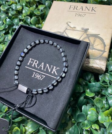Frank: Pulseras de hilo negro y piedras clear 7FB-0708