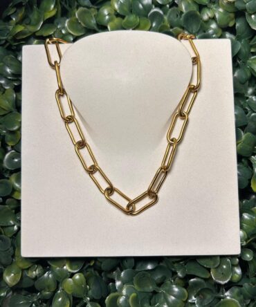 Acenttum:  Collar unisex en tono dorado NK36