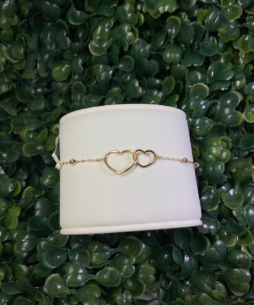 Classic of NY: Pulsera dorada con corazones y detalles de tres tonos en oro 14K 14T-120
