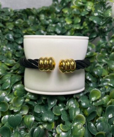 Acenttum: Pulsera negra y dorada BB-65