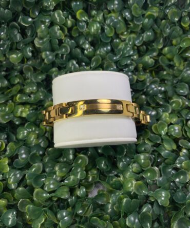Classic of NY: Pulsera dorada ST-1597