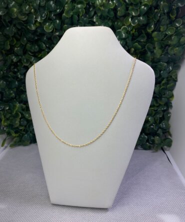 Classic of NY: Cadena dorada en oro 14k 14Q-501