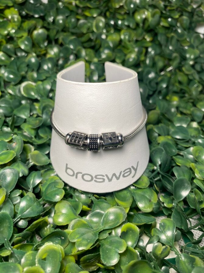 Brosway: Pulsera plateada con dijes BBR11