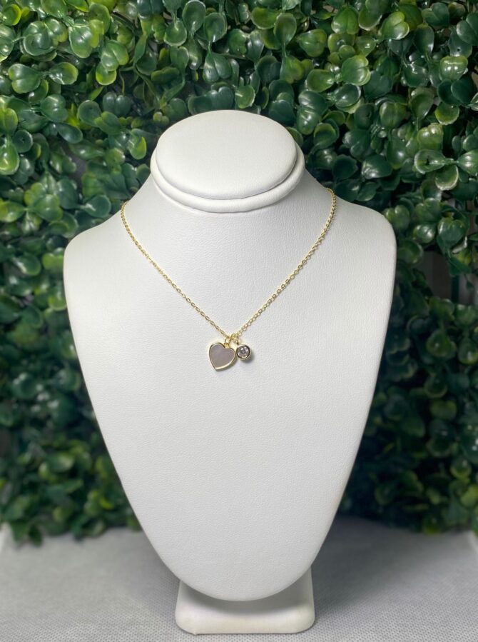 Classic of NY: Collar dorado enchape oro 14k con dije de corazón M-7567-GP