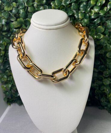 Aesthetic: Collar dorado Z70.1