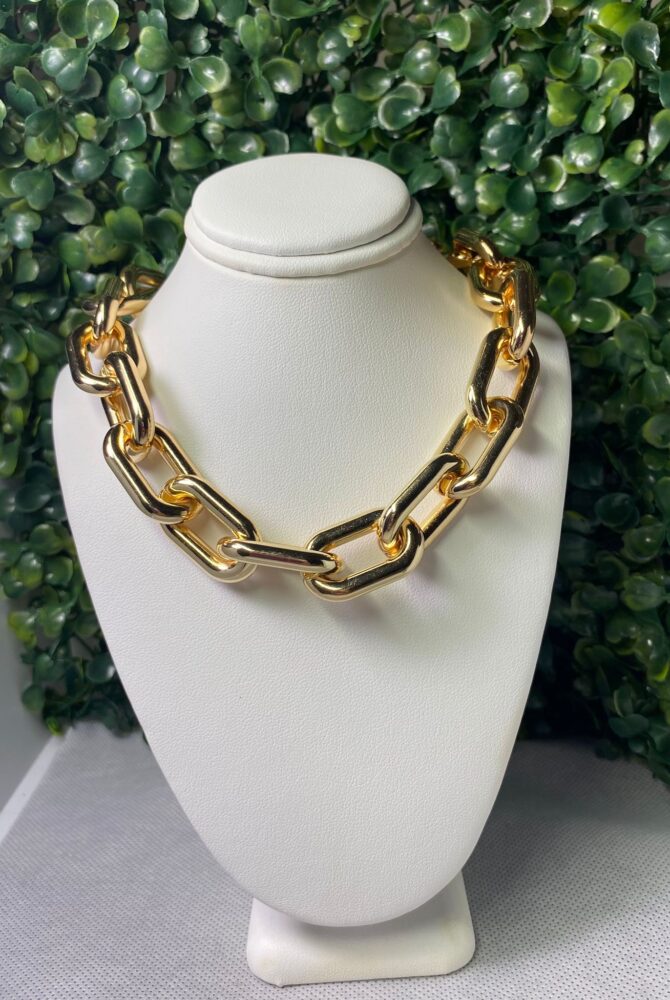 Aesthetic: Collar dorado Z70.1