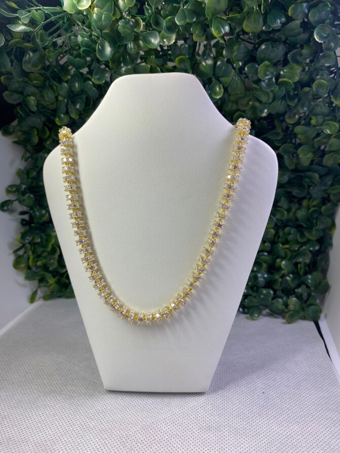 Classic of NY: Cadena dorada con enchape de oro 14k y zirconias Q-5652-20