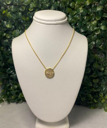 Classic of NY: Collar dorado con dije enchape oro 14k M-7671