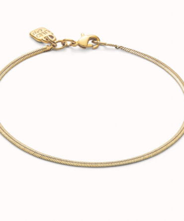 Uno de 50 Pulsera de cadena de serpiente plana dorada (M)