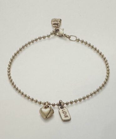 UNO DE 50 Pulsera dos charm corazón y amor dorada (M)