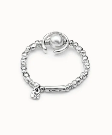 UNO DE 50: Pulsera bañada en plata de ley con perla.